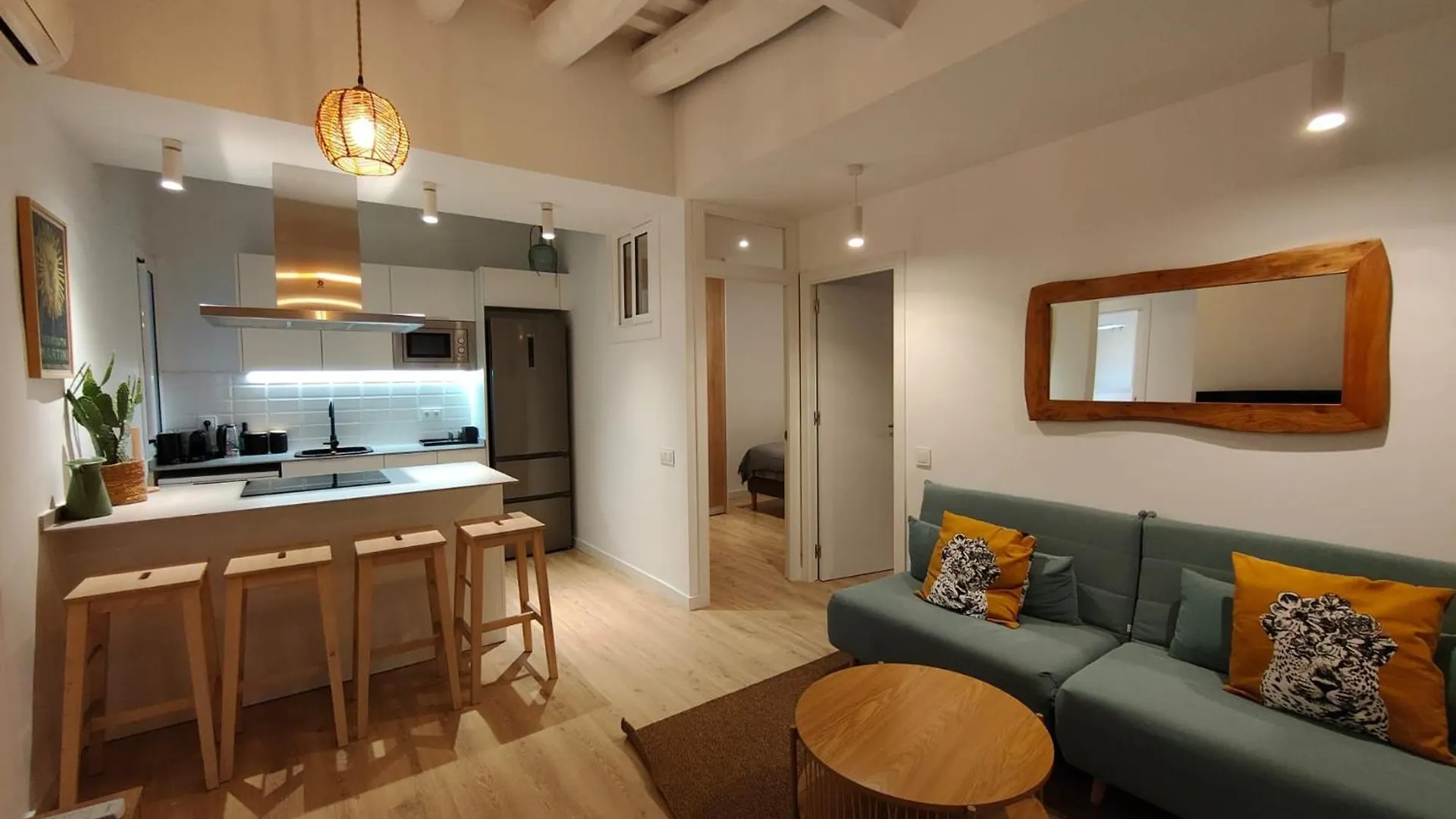 Luxury 2Br And 2Wr Apartment Barcelona